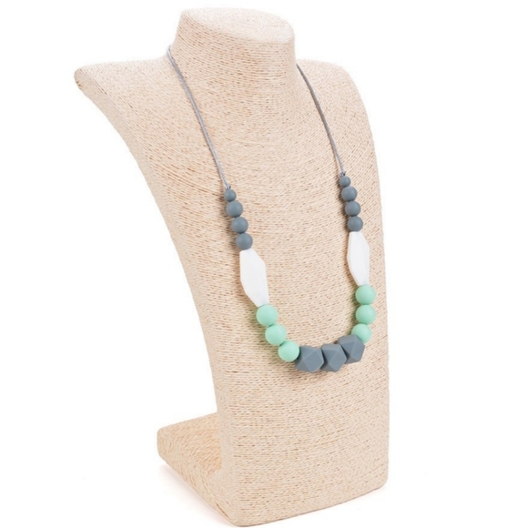 Teether Necklace for Moms & Babies - Picture 1 of 9